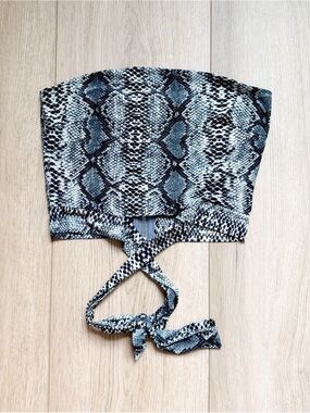 Luvalot Grey and Black Snakeskin Print Strapless Tube Top